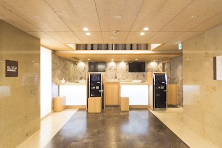 Reception. Dormy Inn Premium Kanda