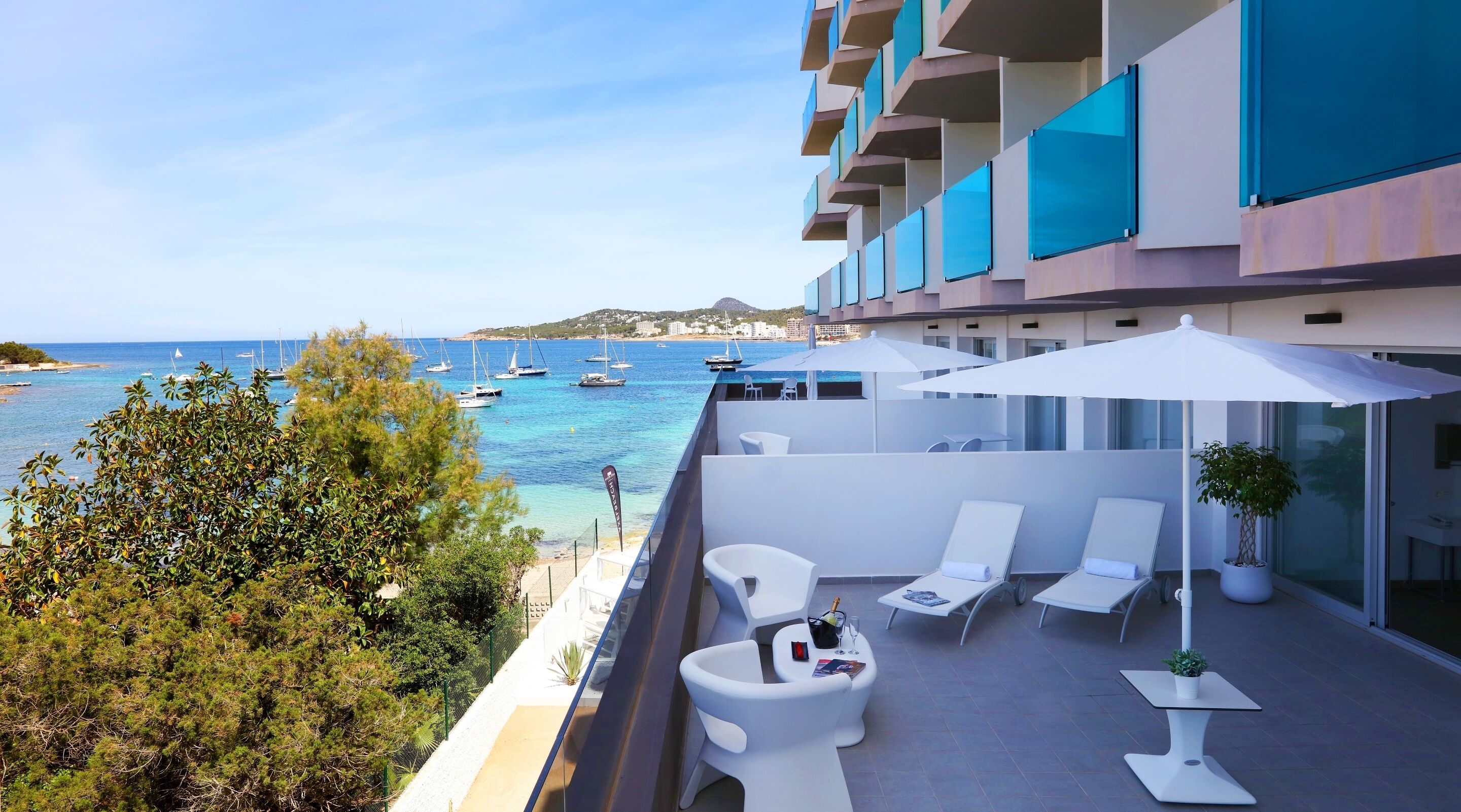 Uitzicht op strand/zee