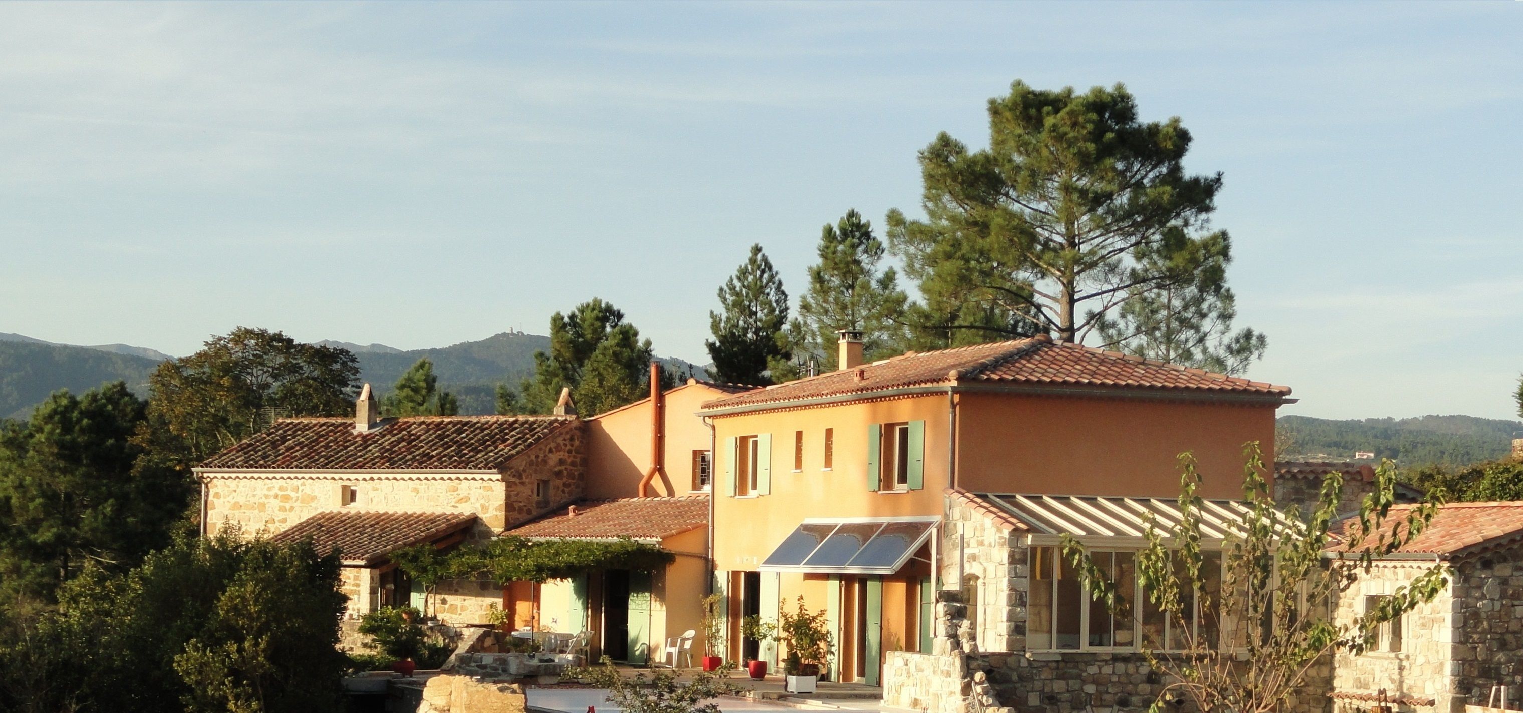 Entrée de l’hébergement