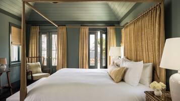 Frette Italian sheets, premium bedding, pillowtop beds, in-room safe