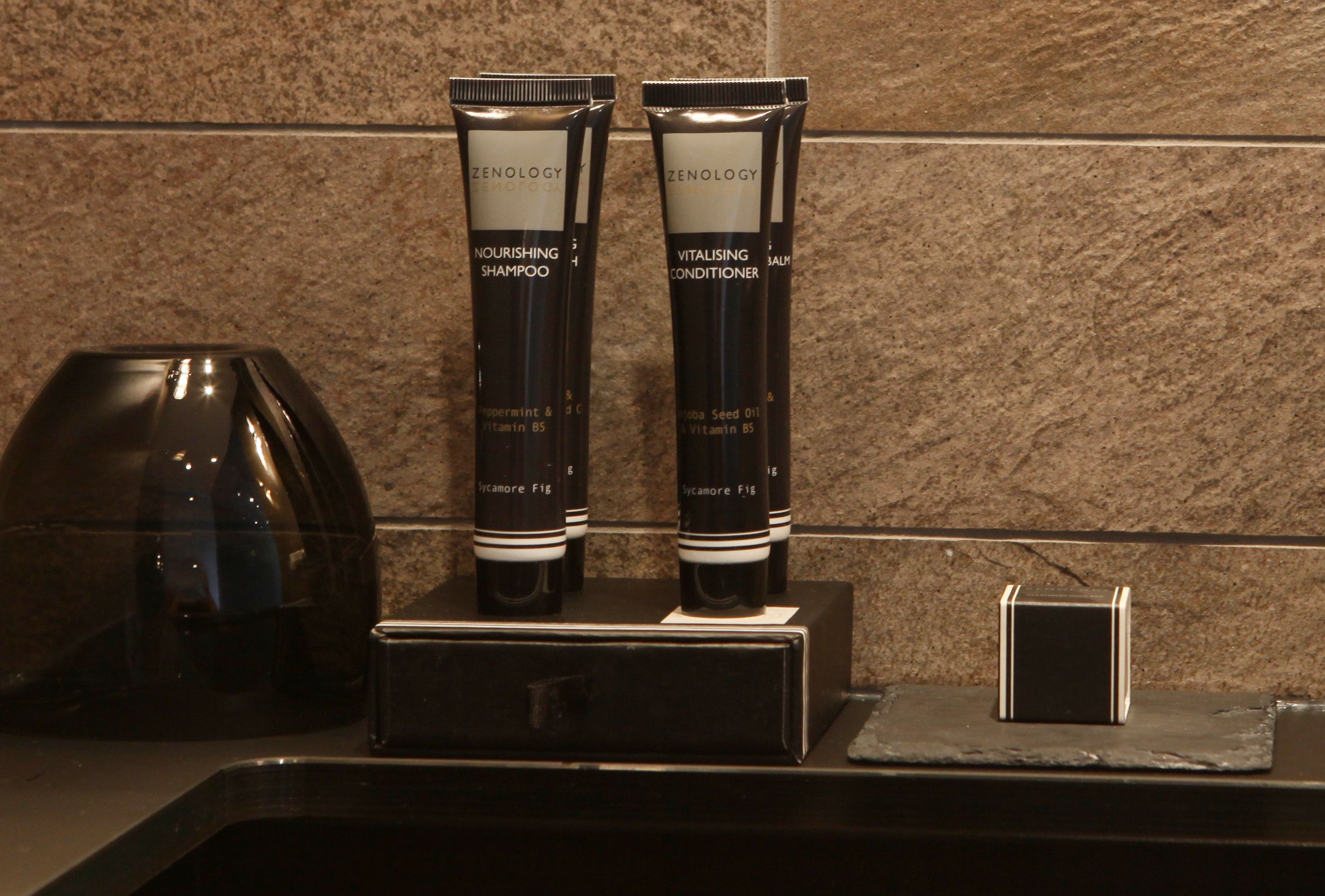 comfort single room, balcony (small) | bathroom | shower, rainfall showerhead, designer toiletries, hair dryer