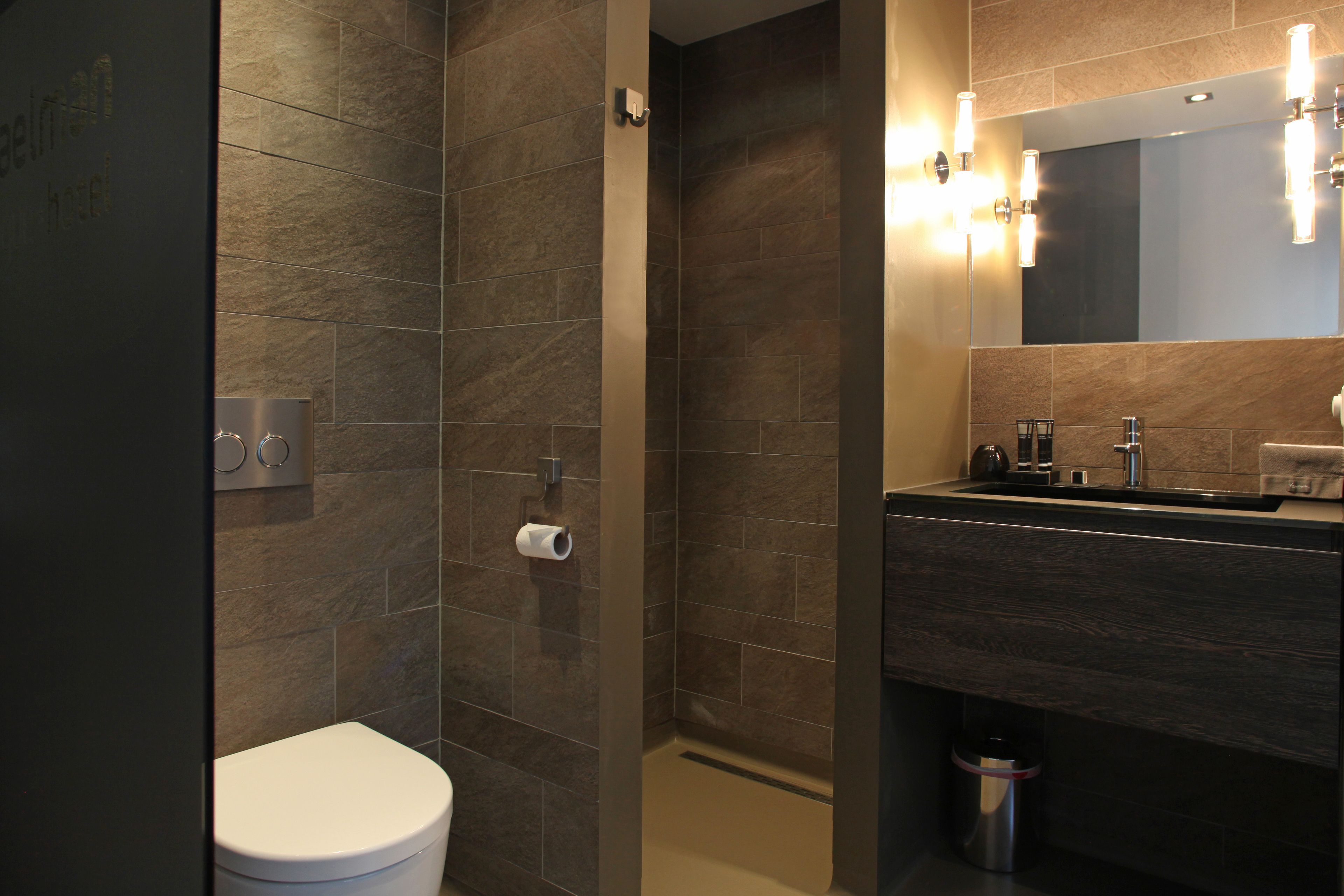 comfort single room, balcony (small) | bathroom | shower, rainfall showerhead, designer toiletries, hair dryer