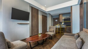 Executive Suite, 1 King Bed with Sofa bed