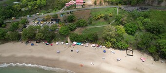 拉斯奎瓦斯海滩旅舍