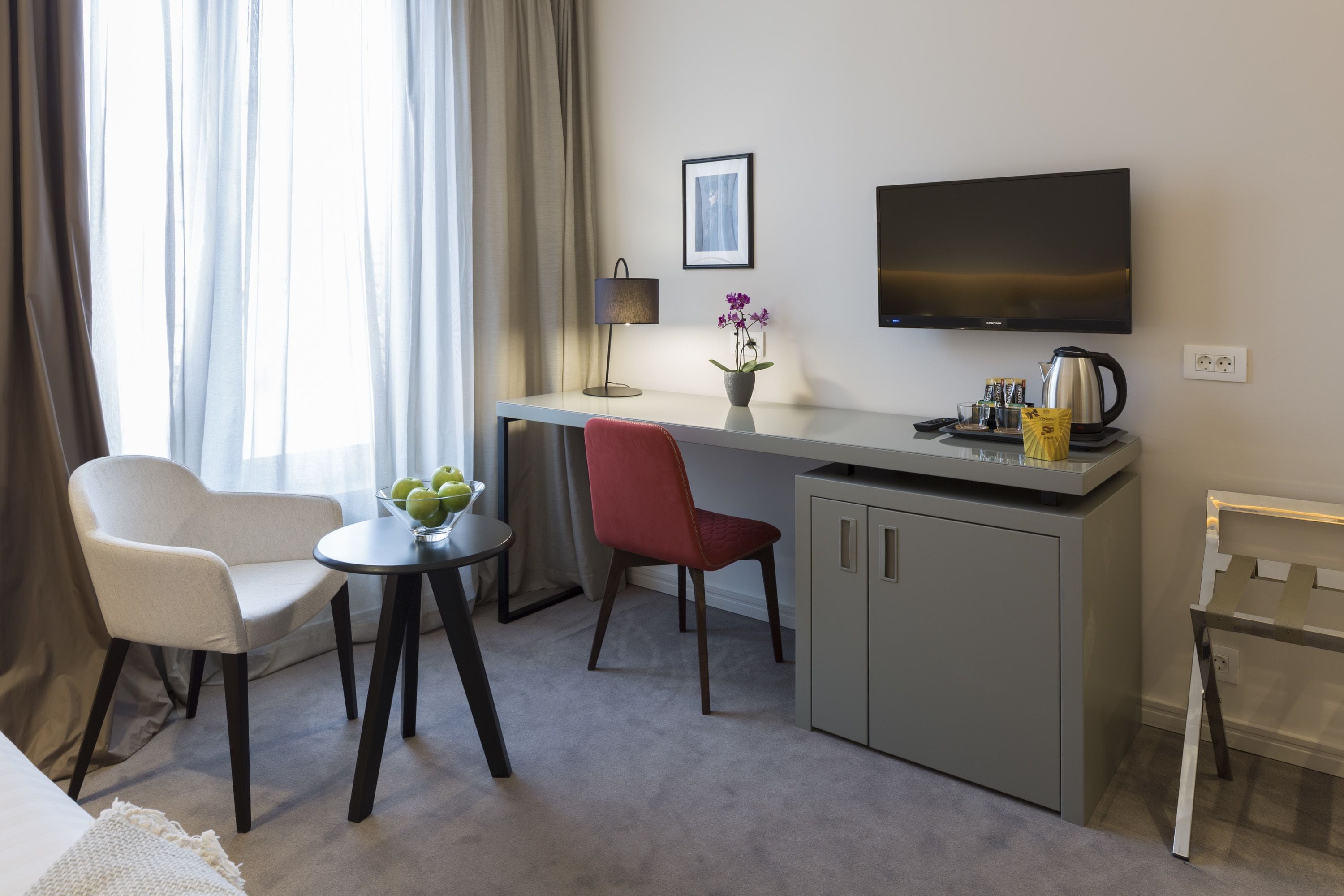 standard double or twin room, city view | premium bedding, minibar, in-room safe, desk