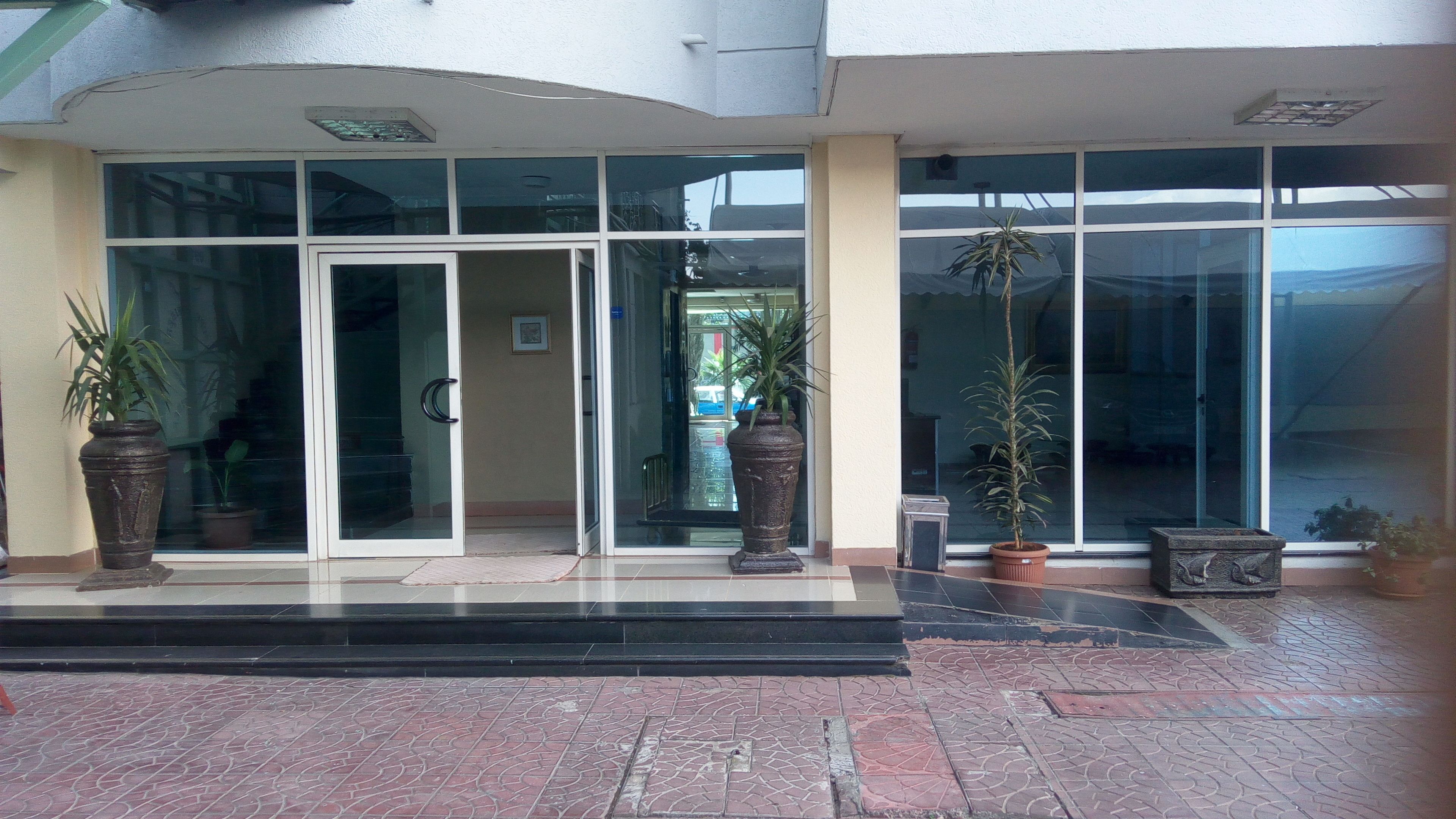 Entrada de la propiedad