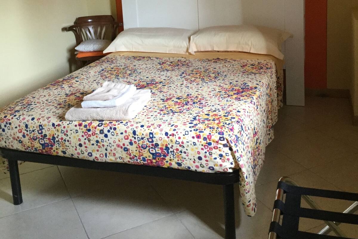 Double or Twin Room (up to 3 people ) | In-room safe, individually decorated, individually furnished, desk
