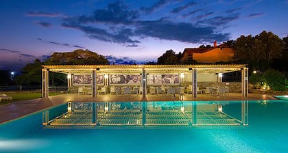 FilosXenia Ismaros Hotel