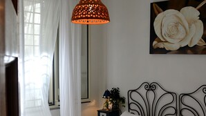 Unclassified image, 5 of 16, button - Travel Etc Apartments Positano (Positano)