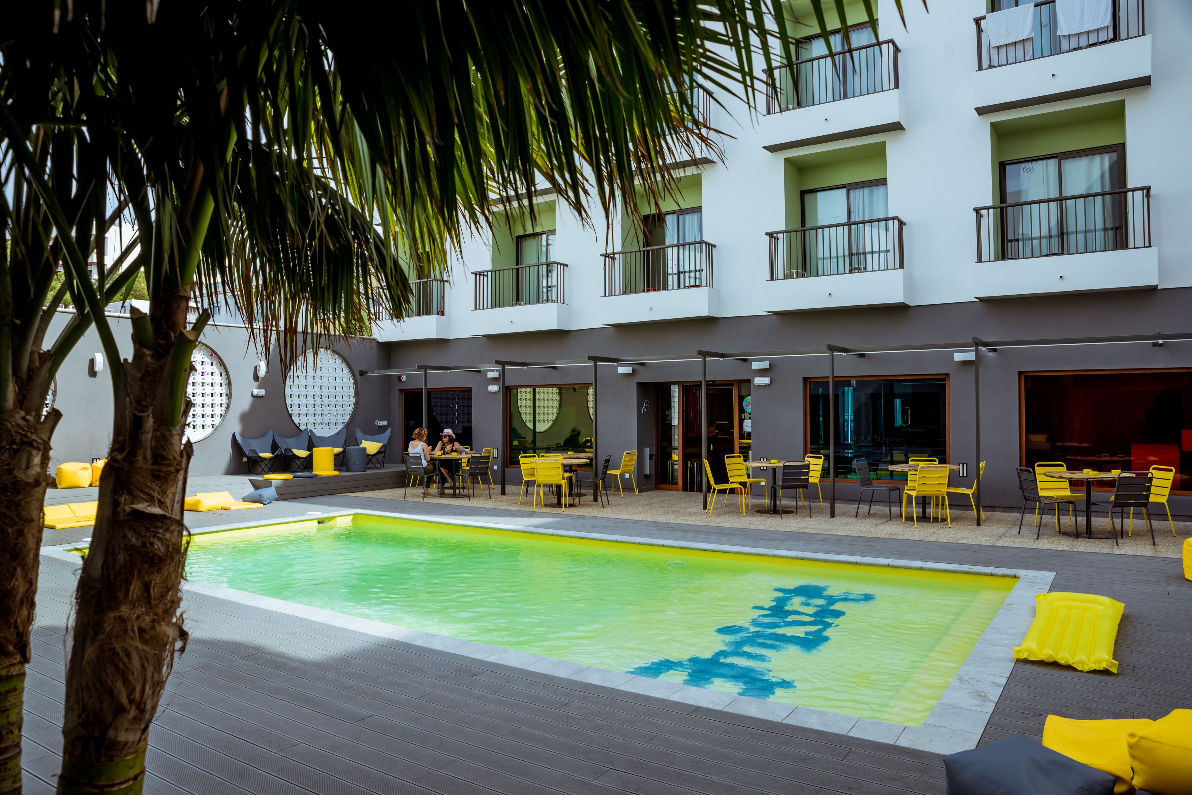 Piscine sur le toit