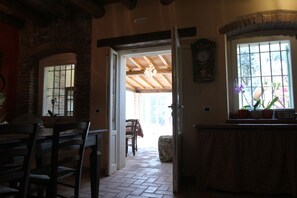 Free daily buffet breakfast - Relais Corte Sant'Agata (Verona)