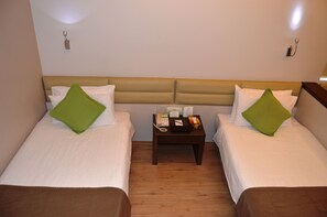 Family Suite, 2 Bedrooms | In-room safe, desk, soundproofing, iron/ironing board - Country Lodge Hotel & Resort (Majzoub)