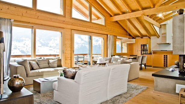 Apartment, 3 Bedrooms, Balcony, Mountain View | Living area