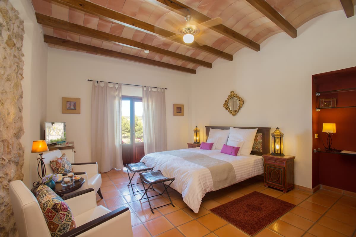 Double Room, Mountain View (Costitx) | Premium bedding, minibar, in-room safe, desk