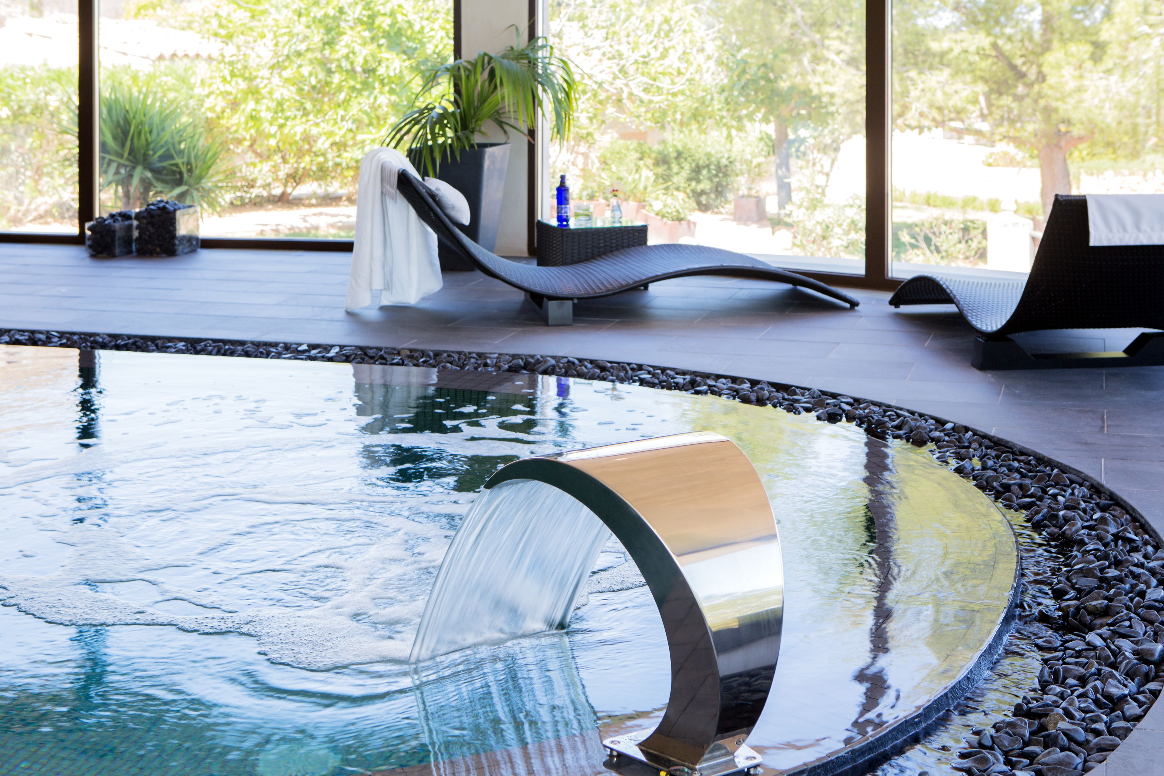 Turkish bath, hot stone massages, Thai massages, sports massages