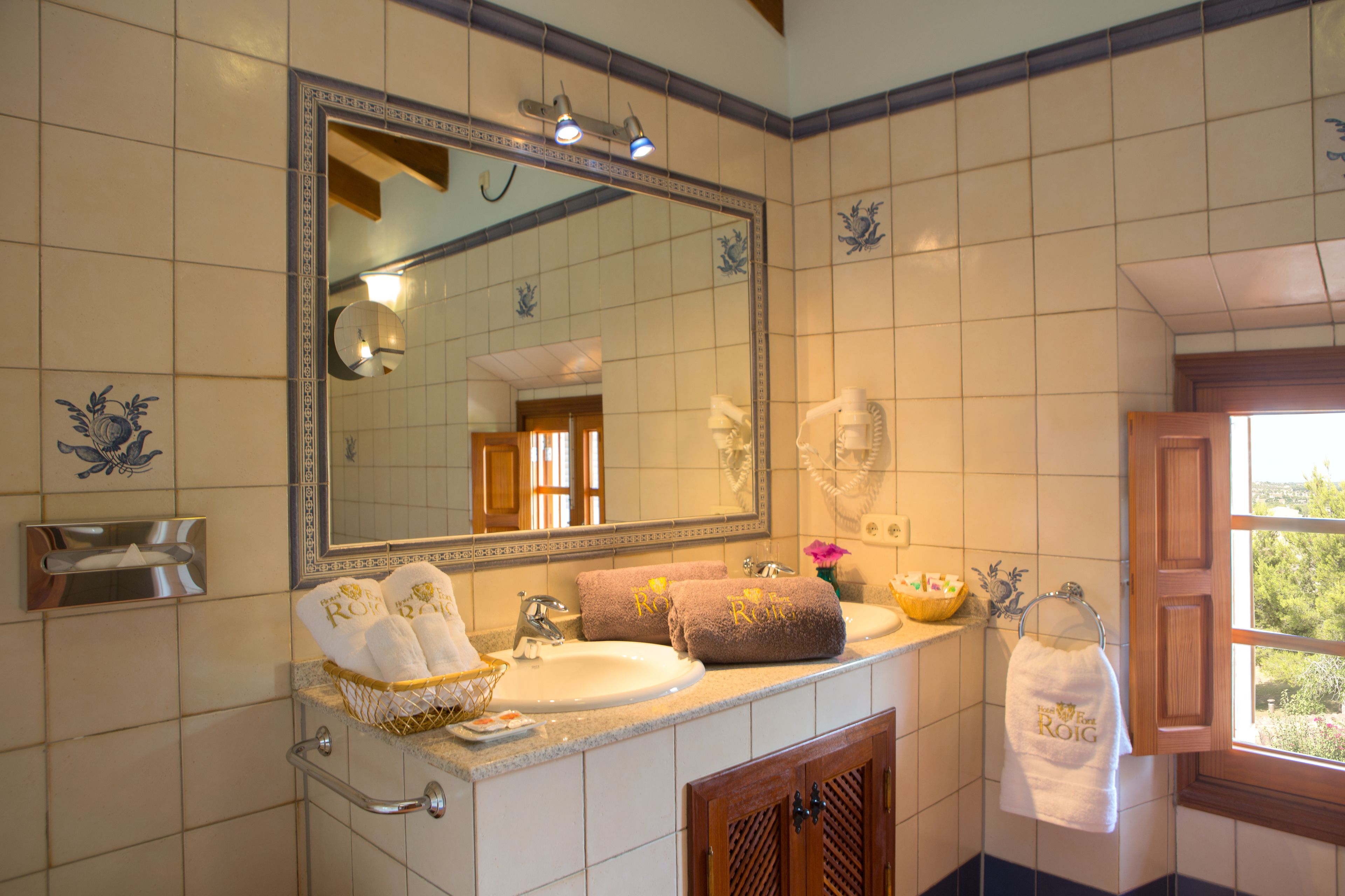 Photo - Casa Font i Roig