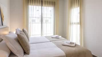2 habitaciones, cunas, wifi gratis y ropa de cama