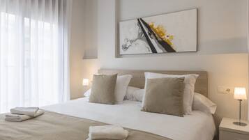 Cots/infant beds, free WiFi, bed sheets