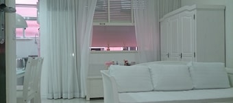 Estúdio Praia do Flamengo - 1018