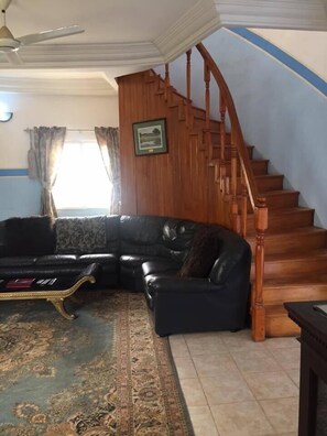 Interior - Tigerlily Gardens (Sukuta)