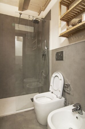 Apartment, 1 Schlafzimmer | Badezimmer