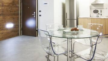 1 bedroom, iron/ironing board, free cots/infant beds, travel cot