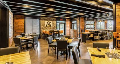 Cobblestone Hotel & Suites â Stevens Point