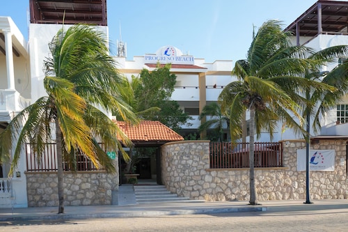 Progreso Beach Hotel