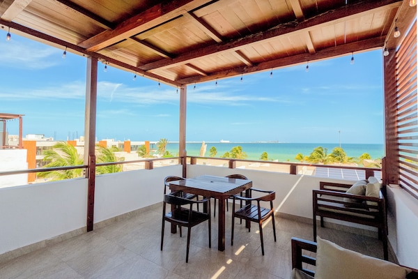 Premium Suite, 2 Bedrooms, Beach View | Terrace/patio