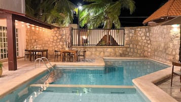 Alberca al aire libre