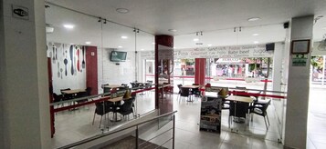 Se sirven desayunos, almuerzos y cocina internacional 