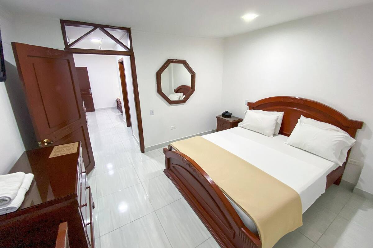 Wifi gratis y ropa de cama
