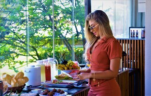 Free daily buffet breakfast - Pousada Spadart (Salinópolis)