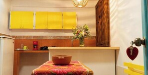 Standard Double Room | Private kitchen - Hotel Casa del Sol (San Cristóbal de las Casas)