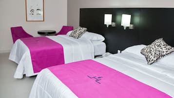 Double Room | 1 bedroom, premium bedding, desk, iron/ironing board