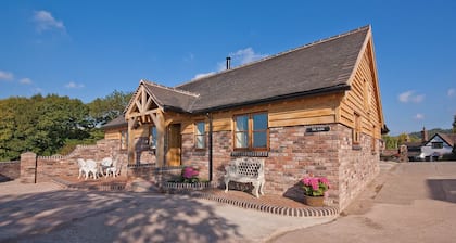 Morrells Wood Farm - The Barn