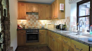 Zimmer | Eigene KĂŒche