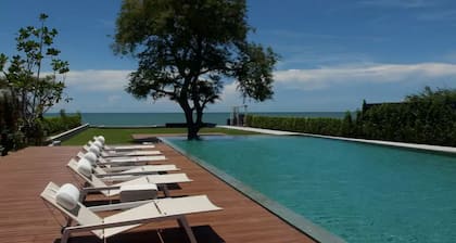 Baan Thew Talay Blue Sapphire