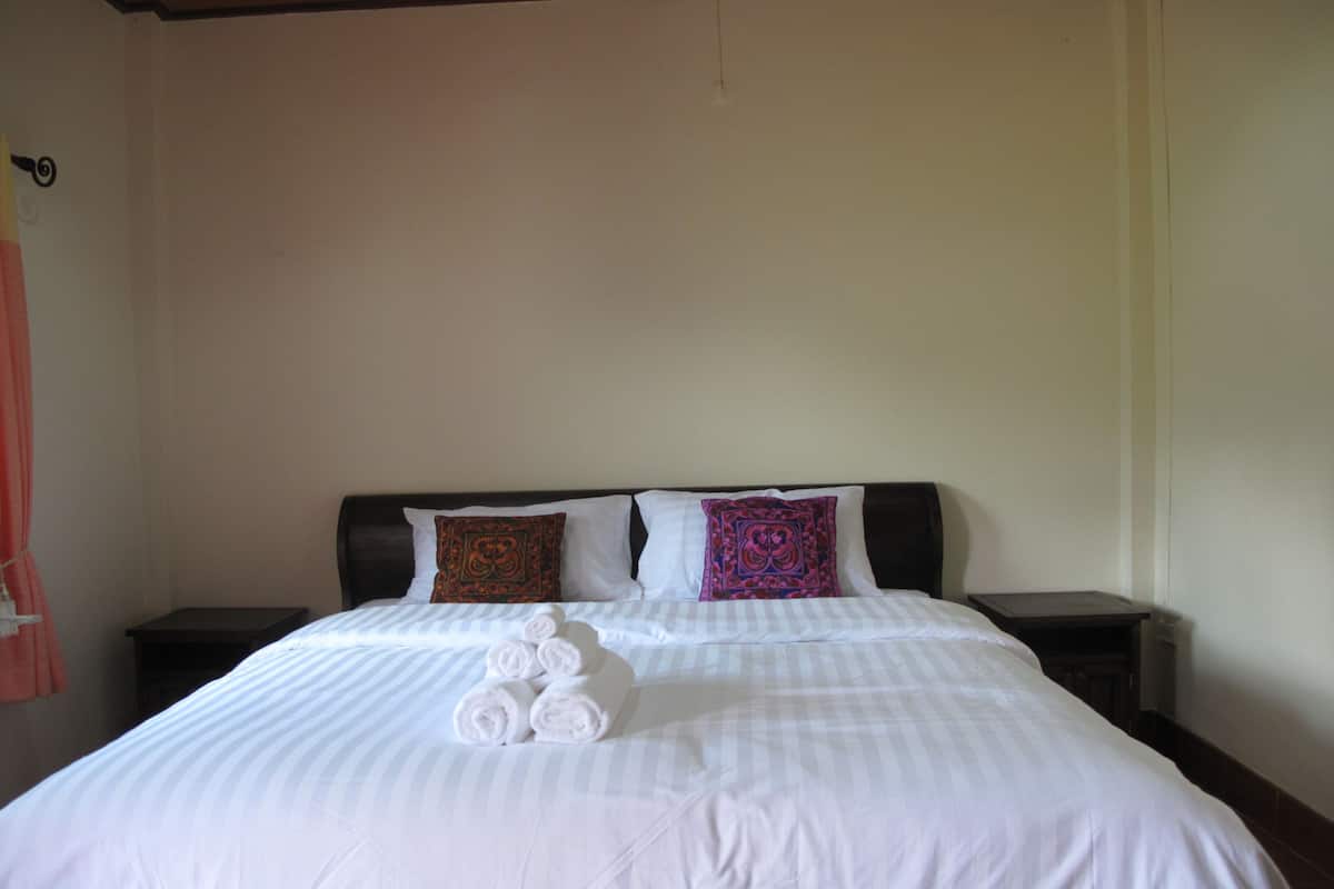 Een minibar, geluiddichte muren, gratis wifi, beddengoed