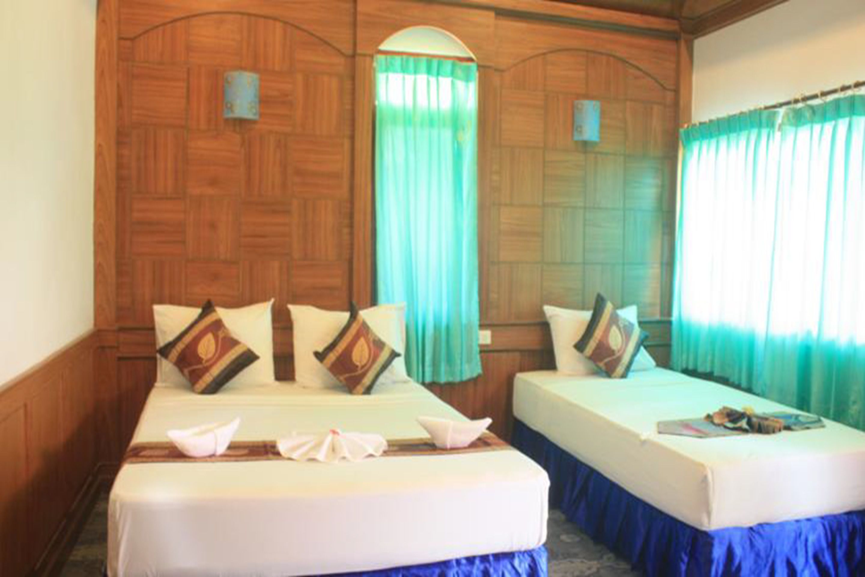 rollaway beds, free wifi