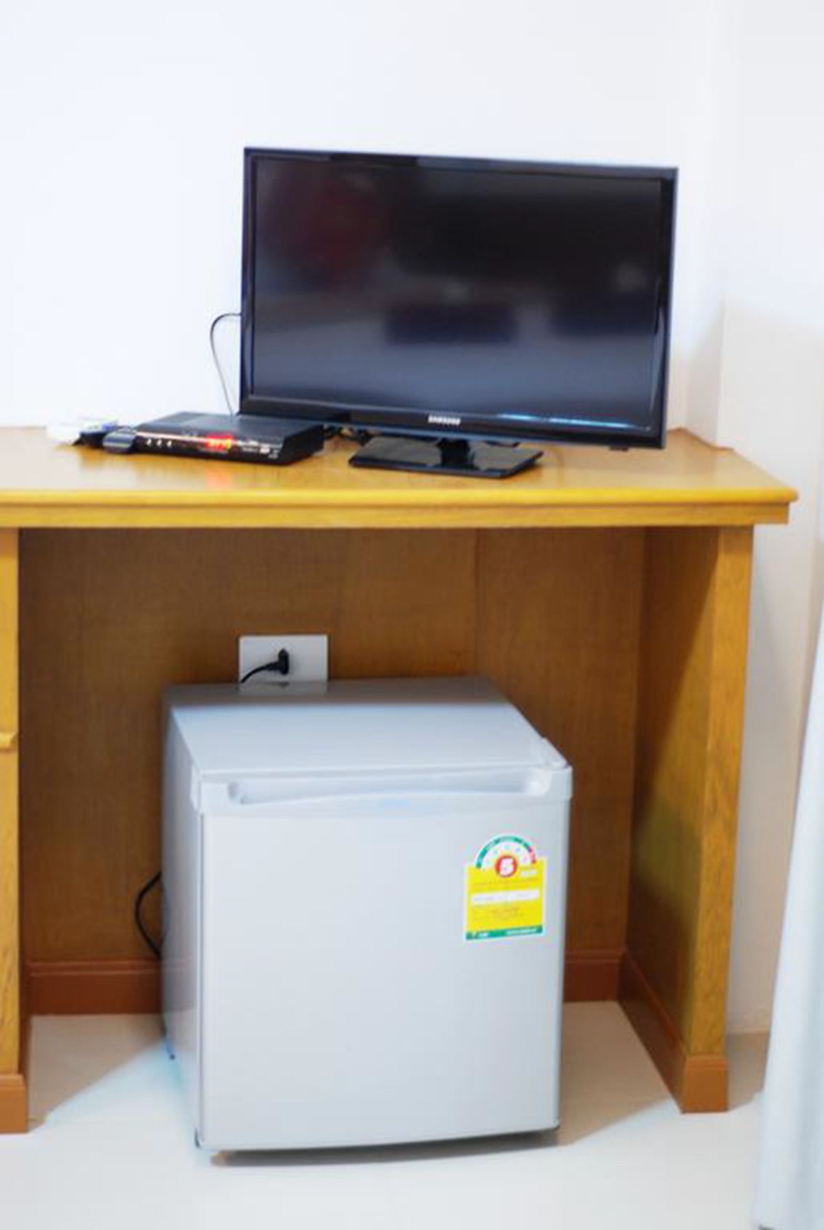 standard aircon ( beach side ) | rollaway beds, free wifi