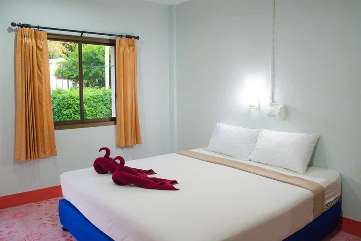 Double Room with Forest View Aircon (100M. Road Side) | Rollaway beds, free WiFi