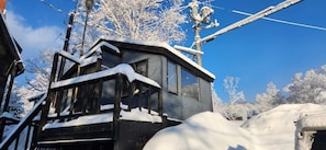 Exterior - Freeride Lodge Niseko (Niseko)