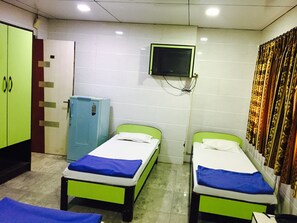 Habitación cuádruple, 4 habitaciones | Caja de seguridad en la habitación, camas extra y wifi gratis