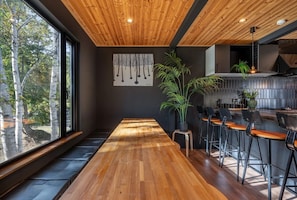 Deluxe Chalet | Dining room - Hooting Owl Lodge (Niseko)