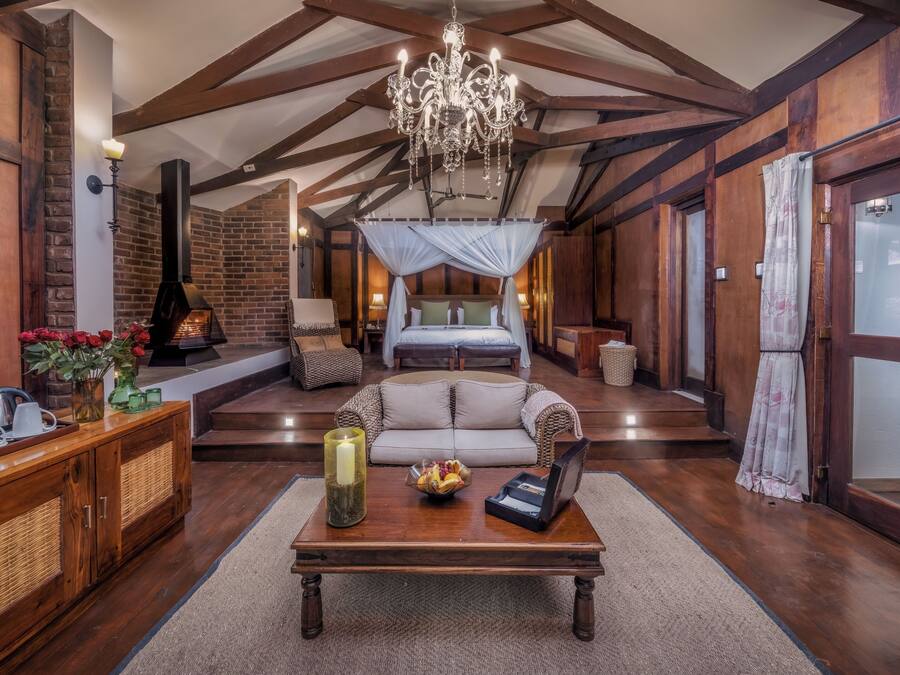 Room (Plantation)