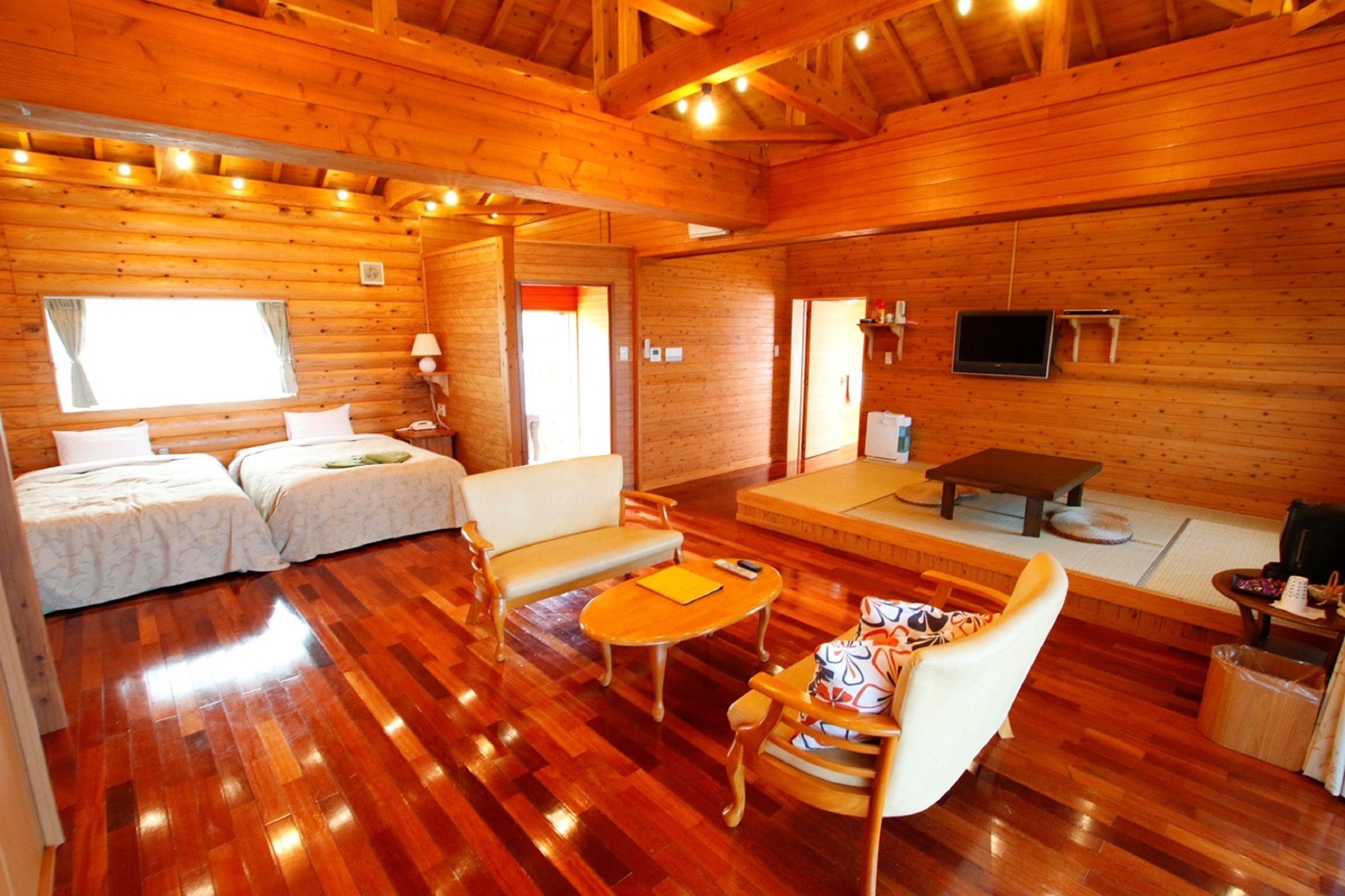 wood deck cottage, non smoking, ocean view | living area | flat-screen tv