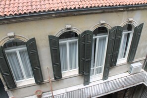 Studio (Red Rose Stradone S. maffei, 2) | Vue de la chambre