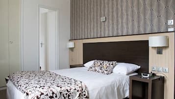 Desk, iron/ironing board, free cribs/infant beds, free WiFi