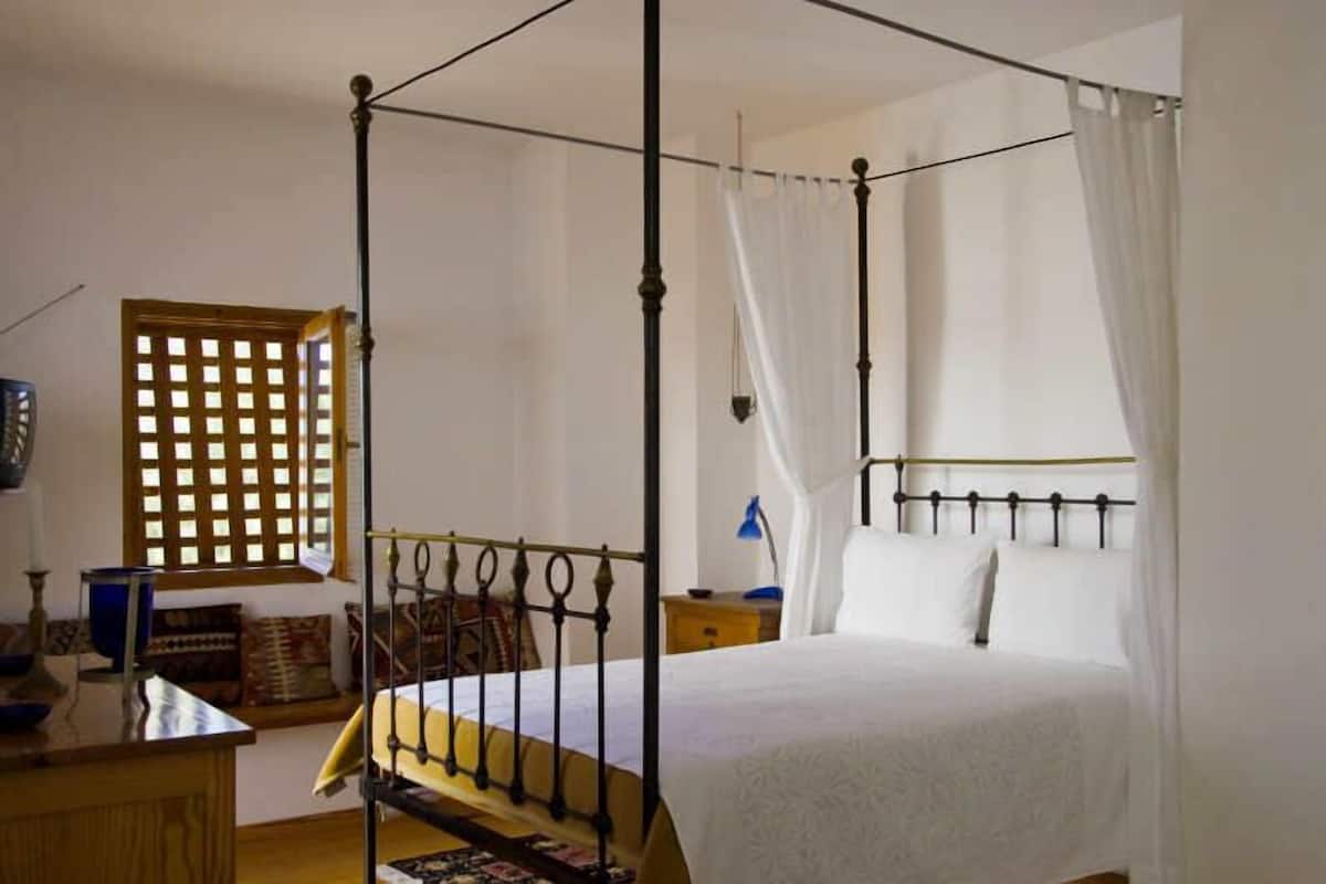 Duplex, 3 Bedrooms, Sea View (Winter House) | 3 bedrooms, in-room safe, individually decorated, individually furnished